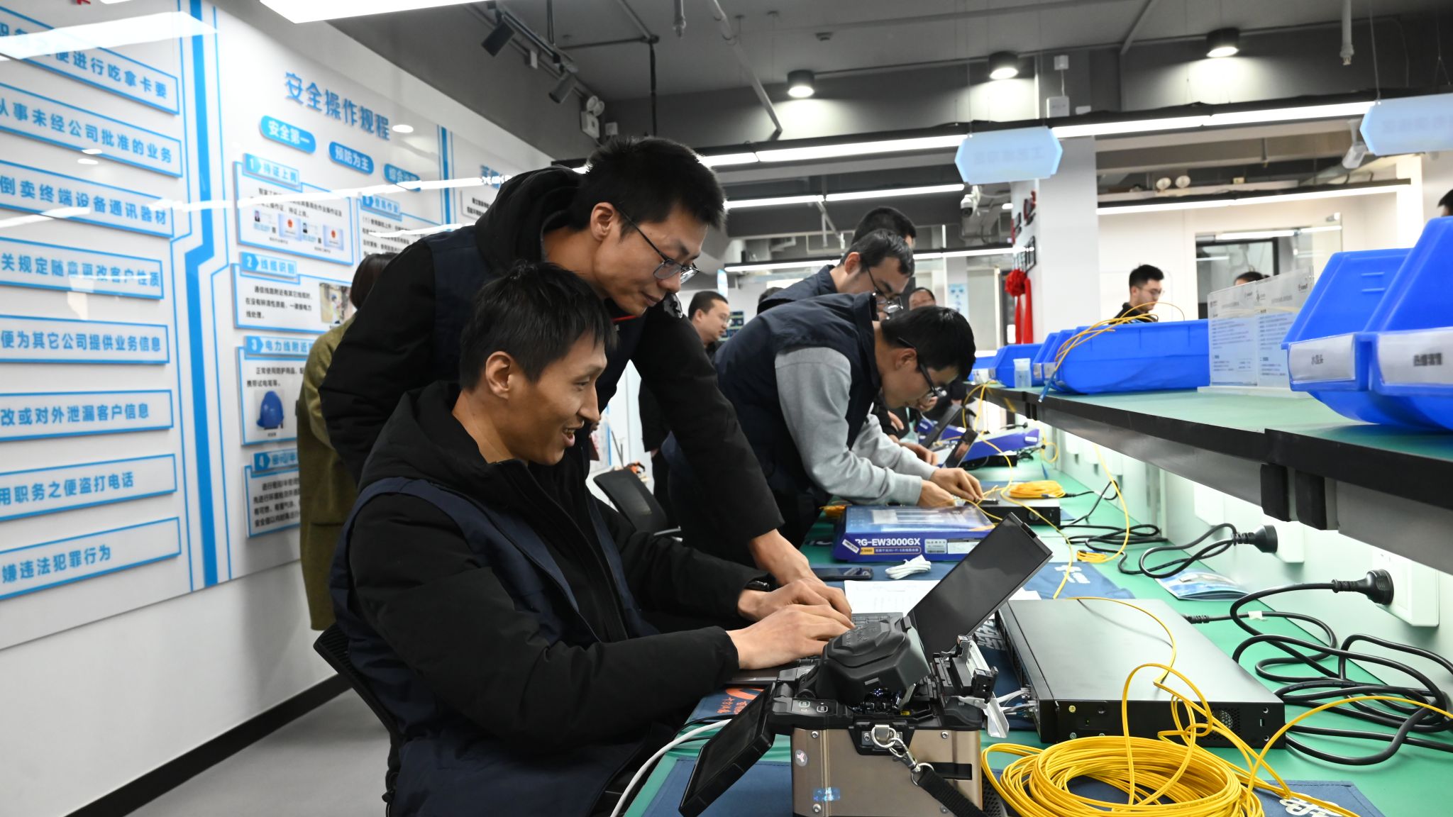 “高效運維，匠心服務”智慧校園網絡運維技能大賽成功舉辦 網絡技術服務